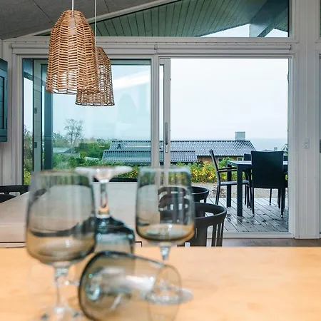 Дом отдыха 6 Person In Ronde-by Traum Рённе