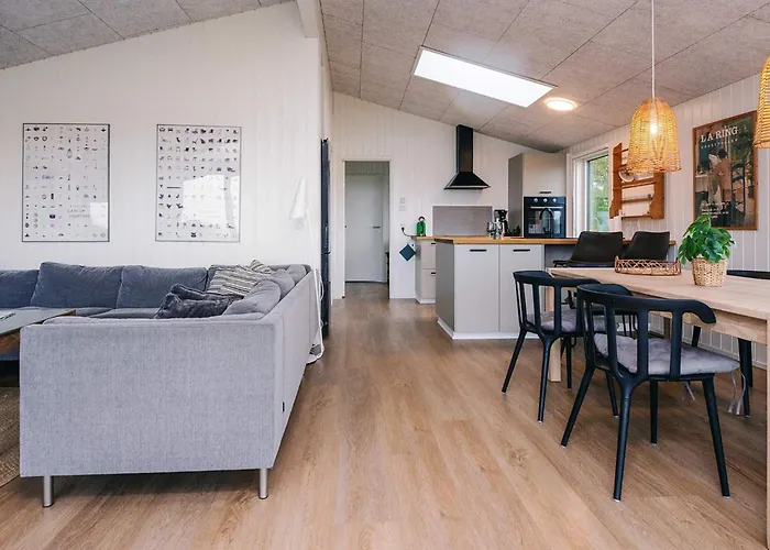 6 Person In Ronde-by Traum Holiday home *