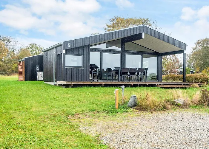 Holiday home 6 Person In Ronde-by Traum *